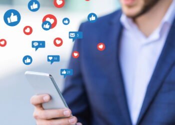 O que significa não falar em grupos de WhatsApp segundo a psicologia