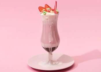 Novo estudo surpreendente revela como apenas um milkshake pode prejudicar sua saúde: 'Bomba cerebral'