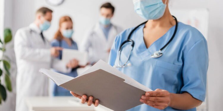 Pesquisas mostram que muitas mulheres não conhecem um fator simples que pode reduzir o risco de câncer de mama