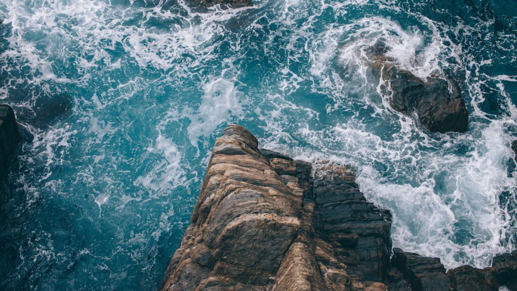 Qual a diferença entre mar e oceano?