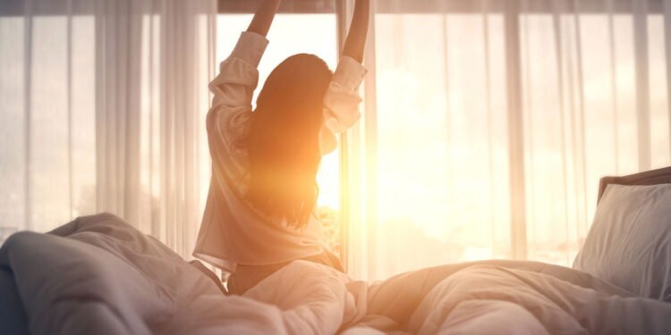 Especialistas revelam que pessoas matutinas se destacam em produtividade, felicidade e muito mais