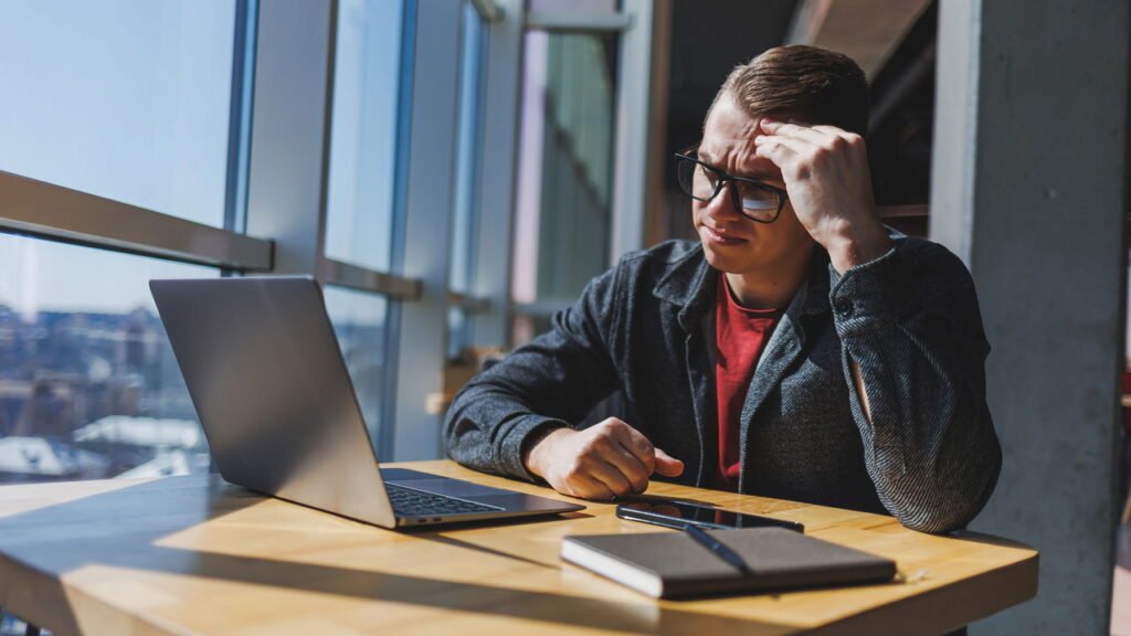 Coisas que as pessoas fazem quando estão secretamente inseguras