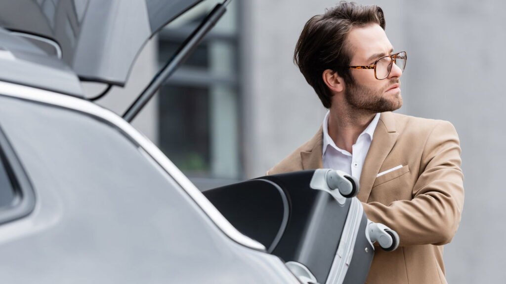 O que significa quando uma pessoa anda olhando para o chão segundo a psicologia