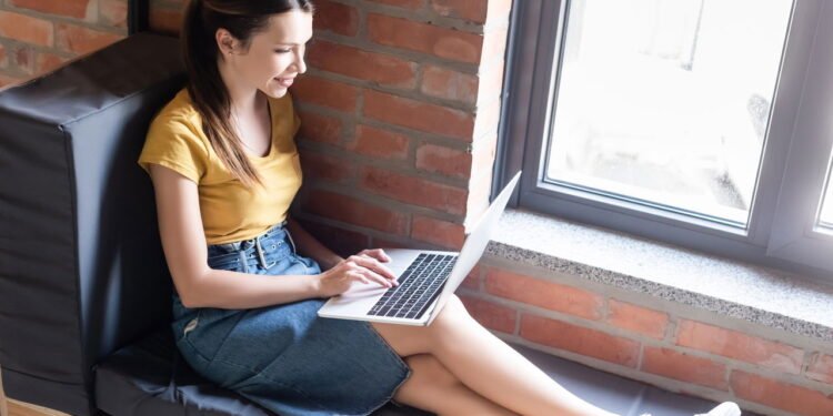 Ficar sentado demais pode aumentar o risco de diabetes tipo 2, dizem especialistas