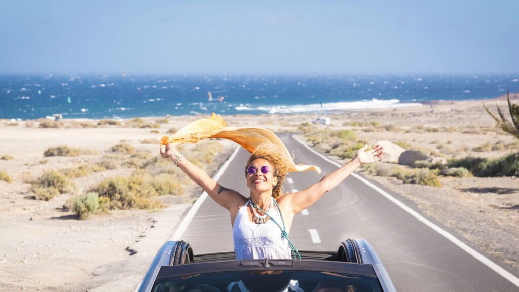 A psicologia diz que as pessoas que viajam sozinhas geralmente têm esses 9 traços de personalidade poderosos