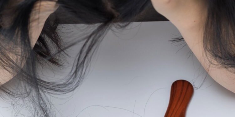 Um guia especializado sobre o que você pode fazer para ajudar a prevenir a queda de cabelo