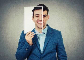 Como saber se a pessoa está falando a verdade e sendo sincera?