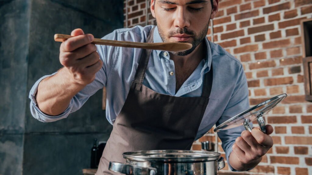 O que acontece ao trocar o jantar por uma sopa leve por 15 dias