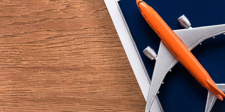 12 produtos essenciais para mantê-lo confortável ao voar na classe econômica