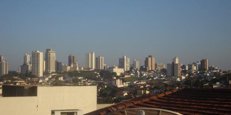 Cidade no interior paulista se destaca como uma das melhores para idosos com segurança, saúde e acessibilidade