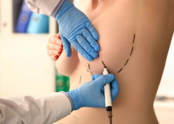 Sinais discretos da doença do silicone exigem atenção