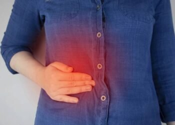 Dor no lado esquerdo da barriga pode significar algo grave