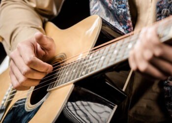 Pessoas que se arrepiam com a música geralmente têm esses traços de personalidade raros