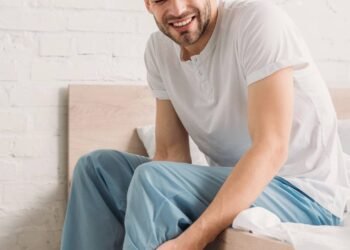 O exercício simples que pode salvar suas pernas do inchaço