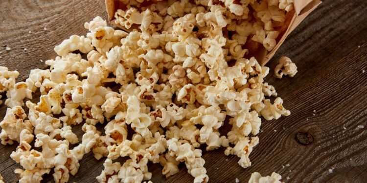 Pipoca - Créditos: depositphotos.com / AntonMatyukha