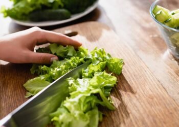 A alface ou o alface, qual o correto de acordo com a língua portuguesa