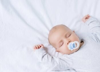 Essa é a melhor posição para seu bebê dormir