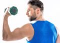 3 métodos para fortalecer os bíceps em casa sem precisar de aparelhos