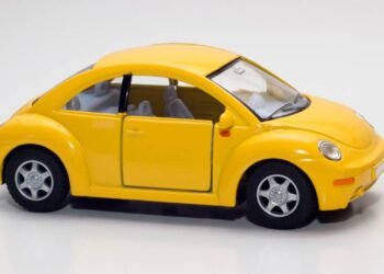 Por que costuma-se antropomorfizar objetos para desenhos e filmes