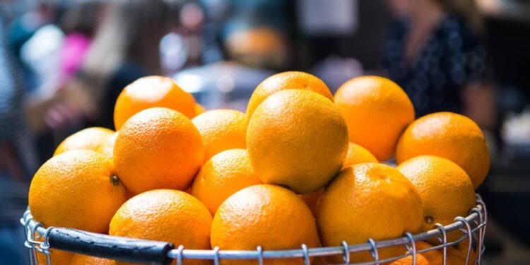 Por que você deveria comer laranja após uma refeição
