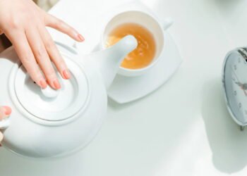 O chá mais poderoso para aliviar a ansiedade e garantir sono reparador