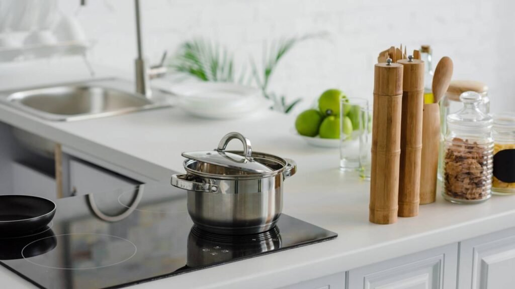 As dez coisas que todo adulto deveria ter na cozinha, segundo um especialista