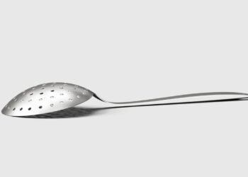 Espumadeira para macarrão: Orifício secreto que mede porções