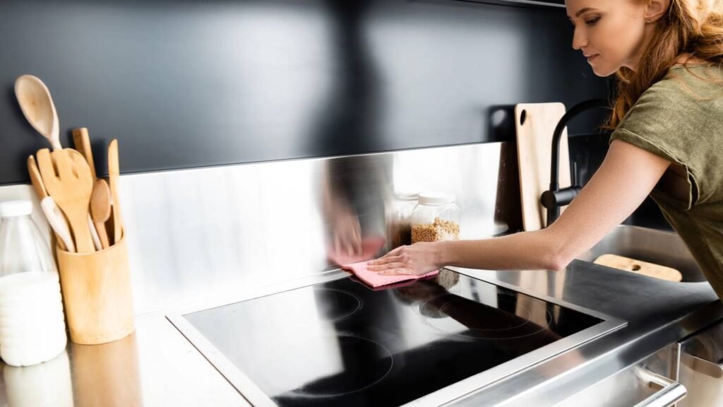 Não guarde esses 9 objetos perto do fogão se não quiser se arrepender