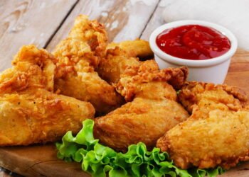 3 métodos infalíveis para reaquecer frango frito