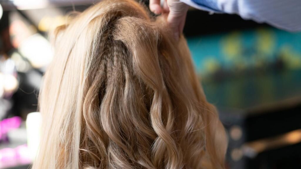 Passo a passo definitivo para tirar o frizz do cabelo