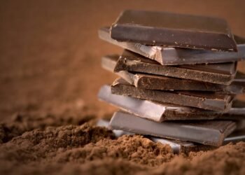 Conheça os benefícios ocultos do chocolate amargo
