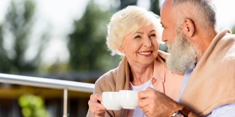 Viver depois dos 60 pode ser o começo da fase mais inspiradora da sua vida - Créditos: depositphotos.com / AllaSerebrina