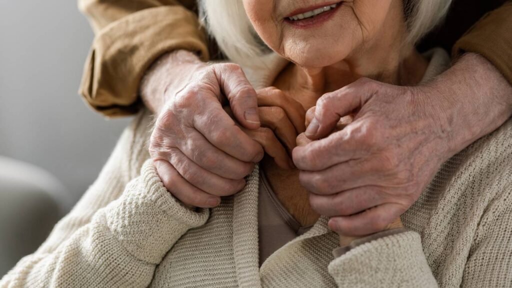 A terceira idade pode ser um novo começo cheio de aprendizado e plenitude - Créditos: depositphotos.com / HayDmitriy