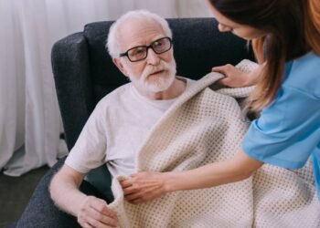 É isso que a psicologia fala sobre as 'almas velhas'