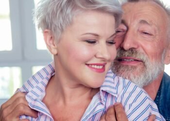 Sexualidade após os 50: orgasmo ainda é possível?