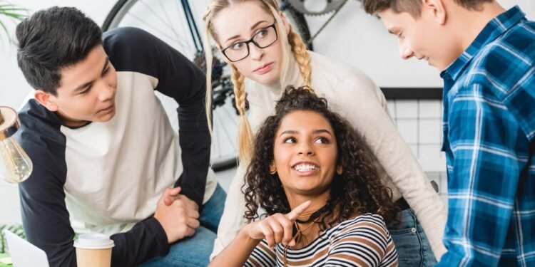 Muitas dessas expressões acabam ganhando usos distintos dos originais - Créditos: depositphotos.com / ArturVerkhovetskiy