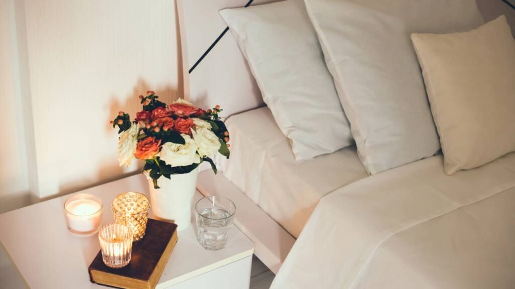 Para que serve jogar açúcar na mesa de cabeceira, segundo o Feng Shui