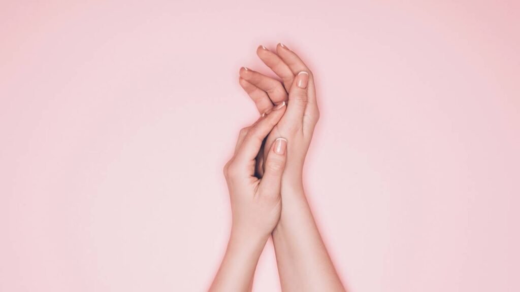 Essa massagem que você mesmo pode fazer, alivia a tensão e melhora o foco rapidamente