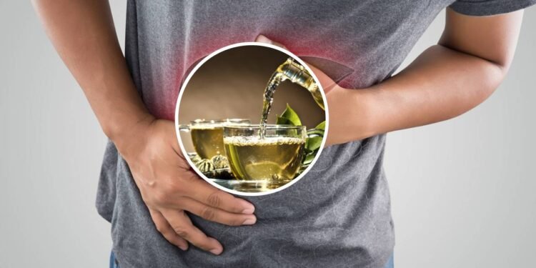 Muitos chás contêm antioxidantes e agentes anti-inflamatórios que beneficiam diretamente as funções do fígado - Créditos: depositphotos.com / Tharakorn / Créditos: depositphotos.com / tankist276