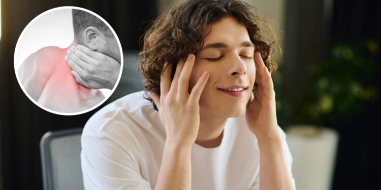 Esse exercício que quase ninguém conhece alivia suas dores de cabeça e no pescoço em instantes