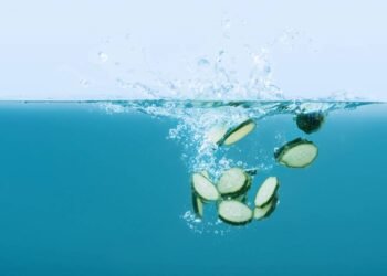 O alimento natural que ajuda a reduzir inchaço e retenção de líquidos