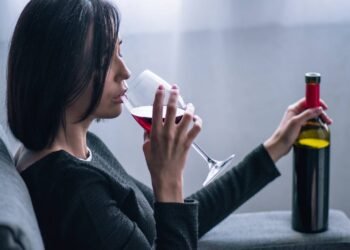 Um mês sem álcool resulta nesses benefícios imediatos à saúde