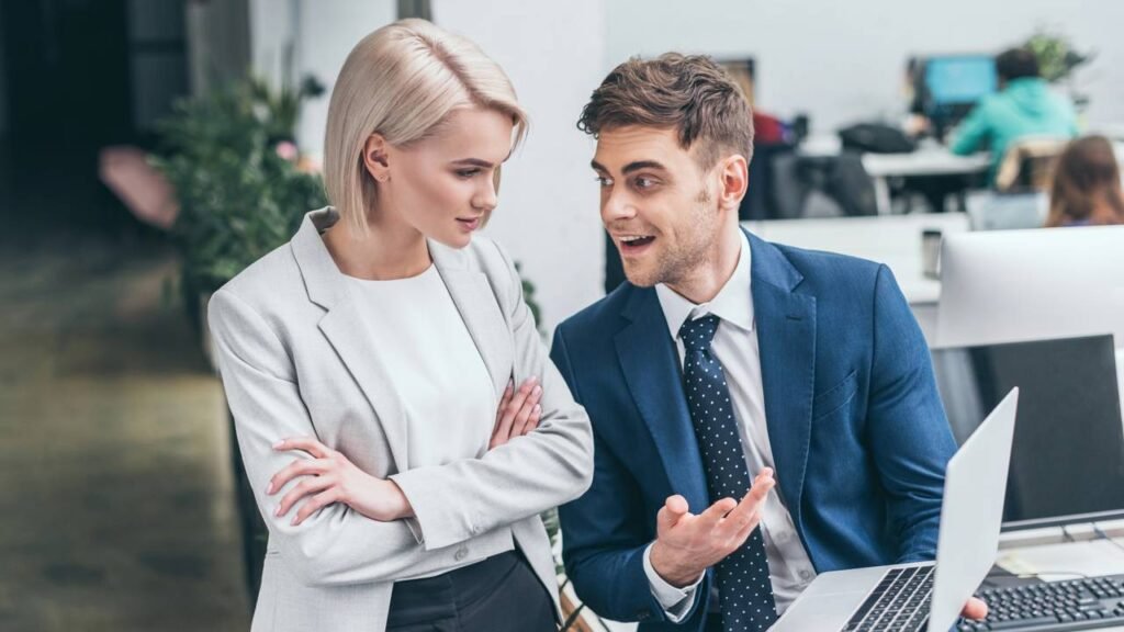 Isso acontece com todos nós e podemos nos sentir um pouco tolos.