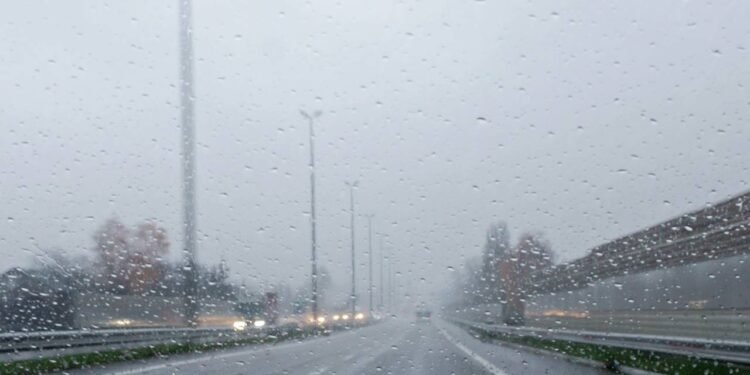 Pessoas que preferem o som da chuva frequentemente apresentam alta sensibilidade emocional - Créditos: depositphotos.com / brunno77