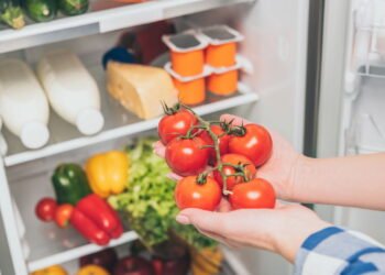 Não é coincidência: por que os tomates ficam enrugados quando armazenados na geladeira