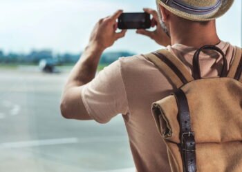 Esses são os sinais de que você é o turista irritante que os moradores locais odeiam