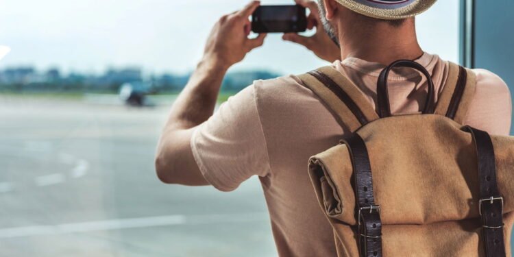 Esses são os sinais de que você é o turista irritante que os moradores locais odeiam