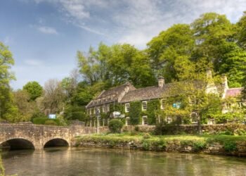 Esta é a cidade mais bonita do mundo em 2025, segundo a Forbes