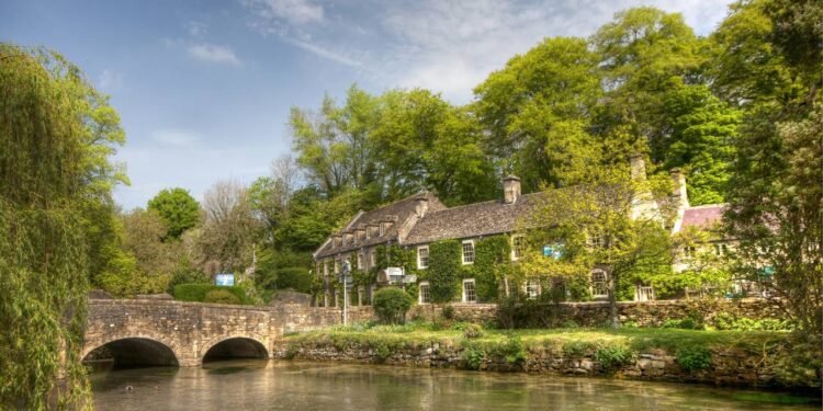 Esta é a cidade mais bonita do mundo em 2025, segundo a Forbes