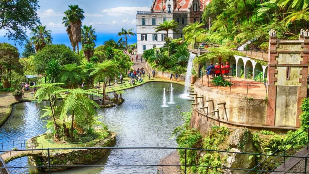 Ilha incrível com clima de 26 graus em outubro é um paraíso para aposentados